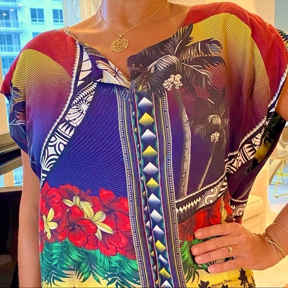 ADRIANA BARRA GORGEOUS BLOUSE - Picture 11 of 16